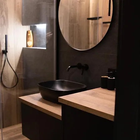 Apartament *