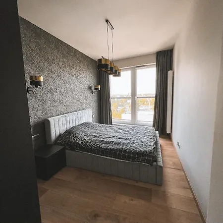 Apartament 아파트