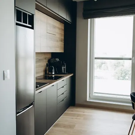 아파트 Apartament *