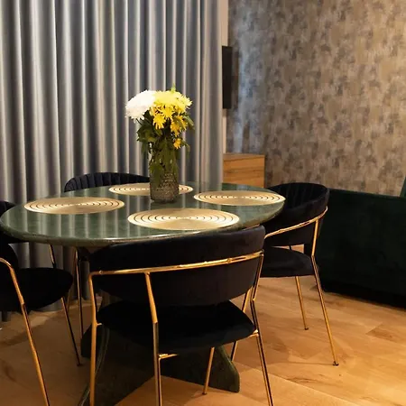 Apartament 아파트 *